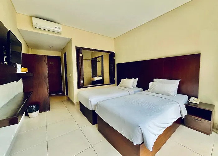 Suris Boutique Hotel 3*